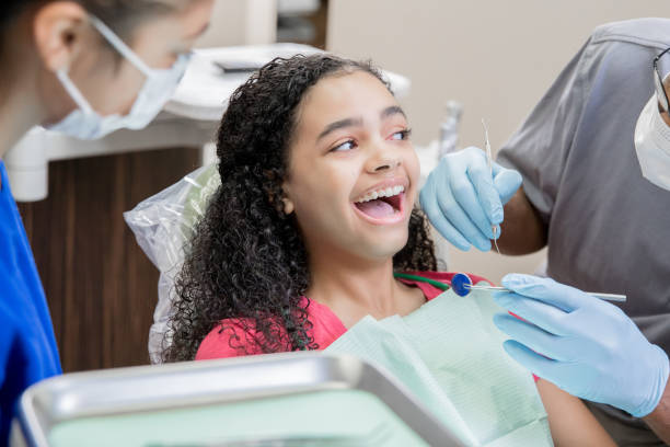 Best Broken or Cracked Tooth Emergency Dentist in Parsons, KS